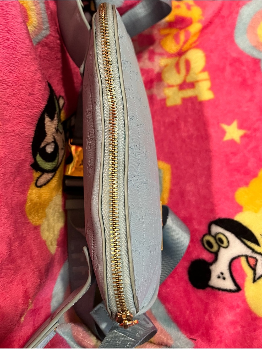 Jeffree Star Baby Blue Logo-Embossed Belt Bag/Crossbody | Star Pattern | GUC❣️ - Picture 4 of 15
